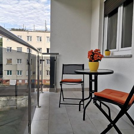Eugenia Appartement Pula Buitenkant foto